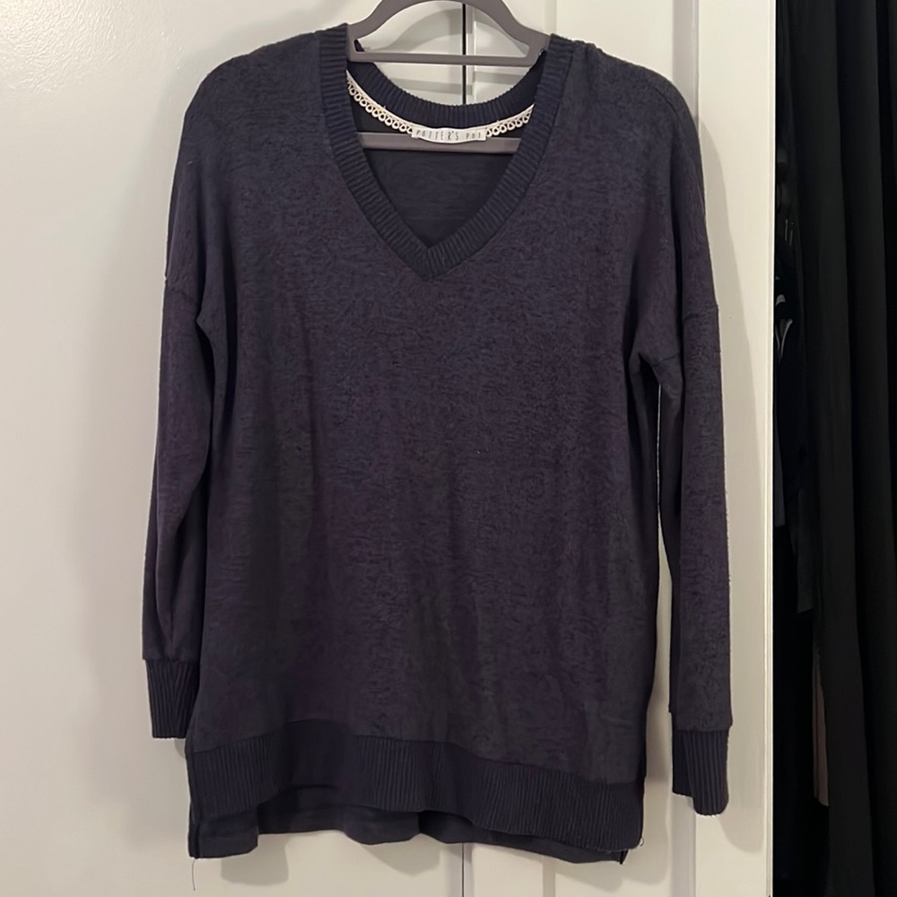 Potter’s Pot Heather Navy Blue Long Sleeve Sweater Material Shirt — Size: M